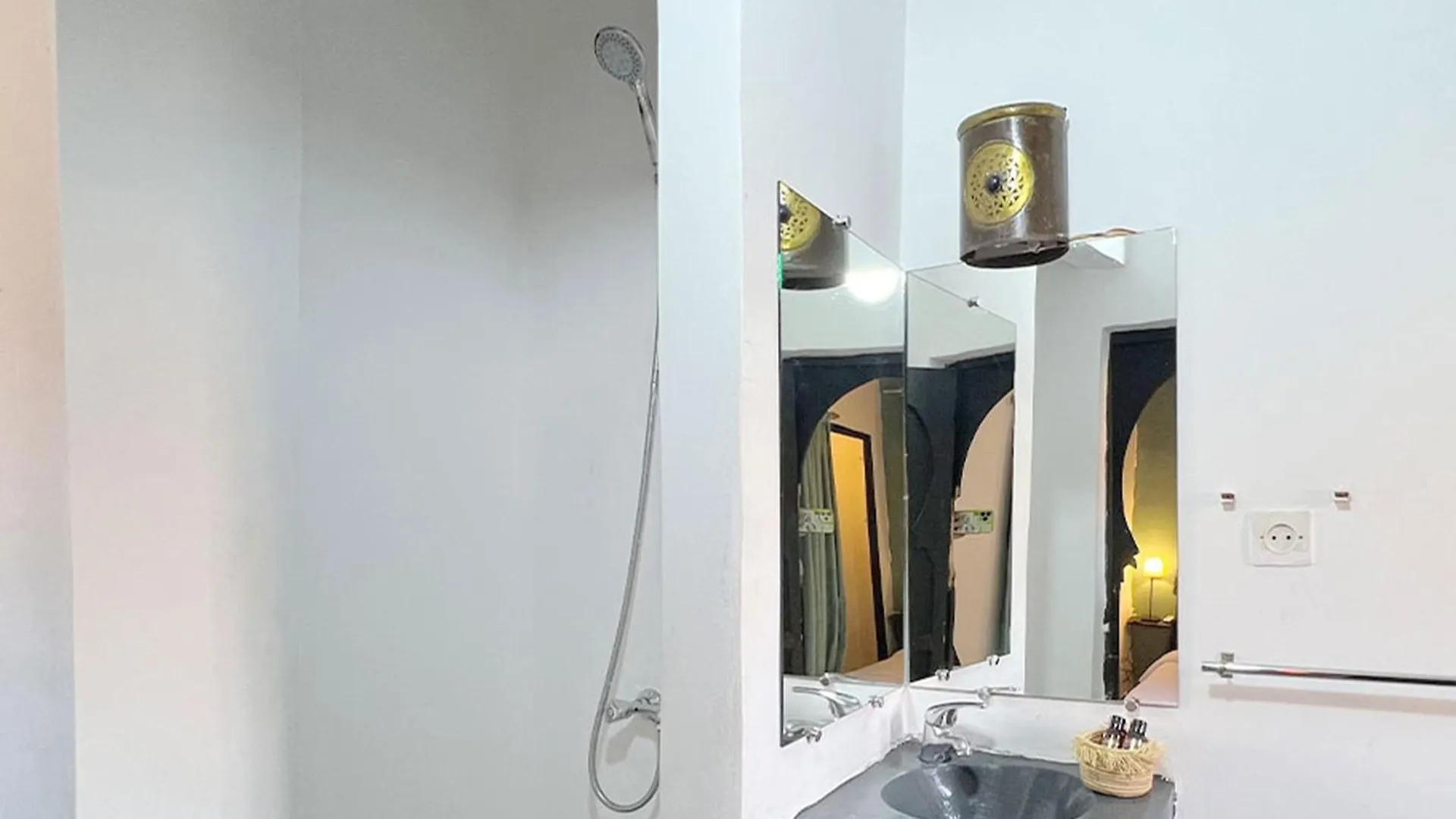 펜션 Riad Lazord De Marrakech Entier 마라케시 모로코