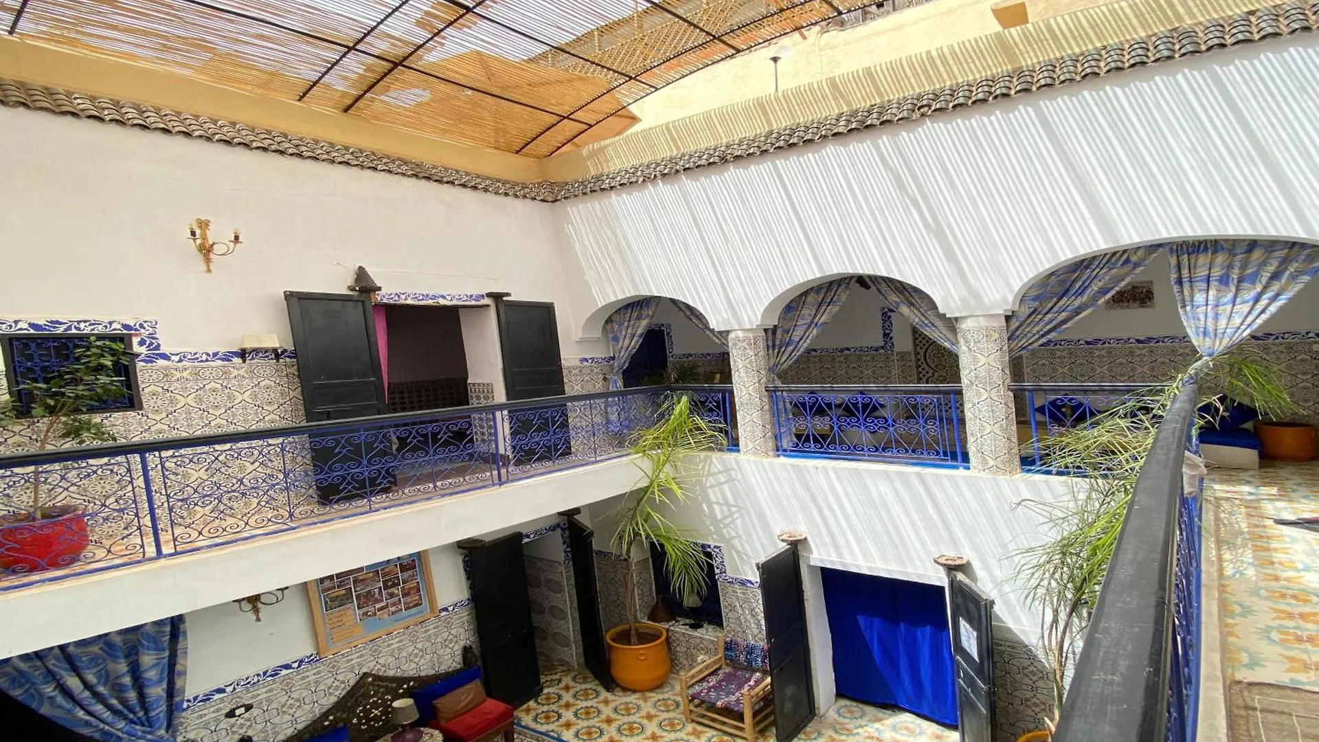 Riad Lazord De Marrakech Entier Marrakesh Holiday home